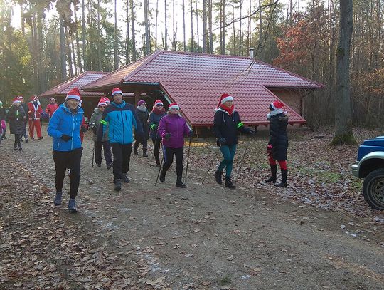 Mikołajkowy bieg oraz marsz Nordic Walking do ,,Grubej Kaśki"