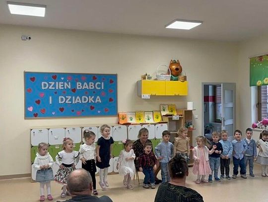 „MOJA BABCIA I MÓJ DZIADEK..."