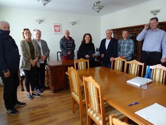 Podpisanie umowy Podpisanie umowy