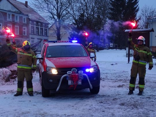 Przekazanie samochodu strażackiego Jednostce OSP Młynary.