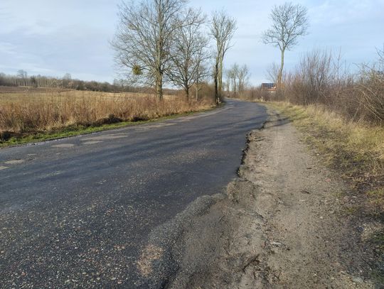 Remonty dróg wojewódzkich w Gminie Młynary – efekty owocnej współpracy.