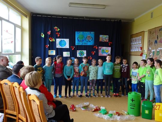 Światowy Dzień Ziemi w Szkole Podstawowej w Błudowie
