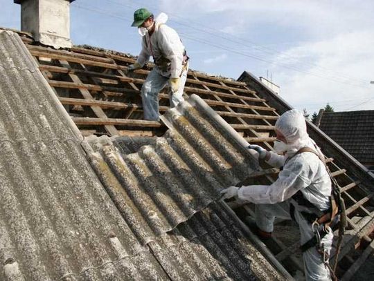 Usunięto kolejną ilość szkodliwego azbestu z terenu Gminy Młynary