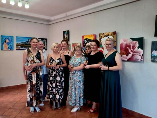 Wernisaż wystawy "Maluję, bo lubię"