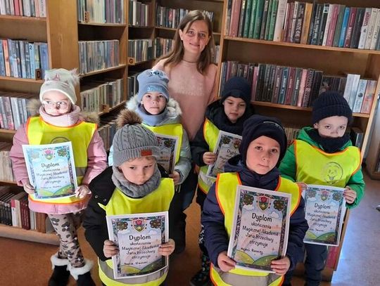 Z WIZYTĄ W BIBLIOTECE