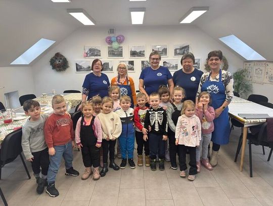 Z WIZYTĄ W KOLE GOSPODYŃ WIEJSKICH