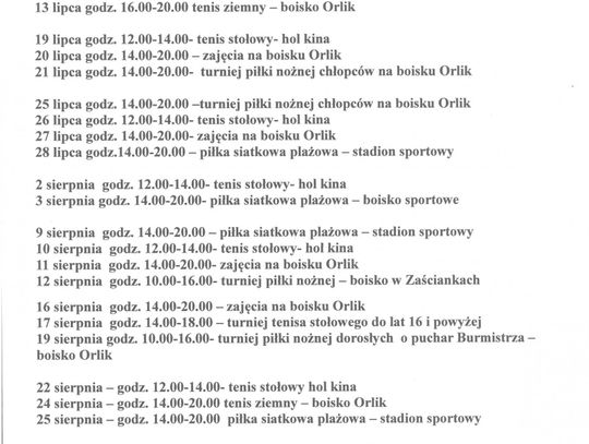 ZAJĘCIA WAKACYJNE NA BOISKU ORLIK