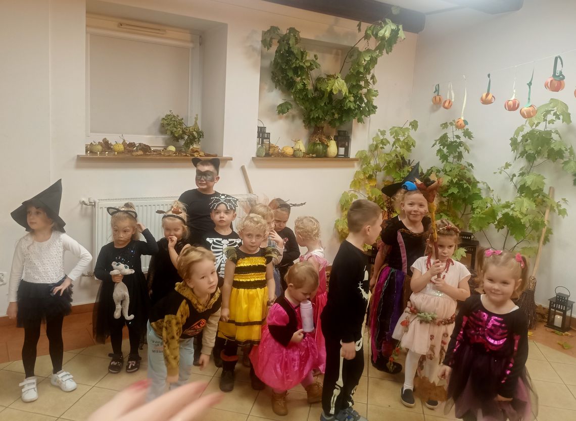 Bal Dyniowy i inne ciekawe spotkania Bal Dyniowy i inne ciekawe spotkania