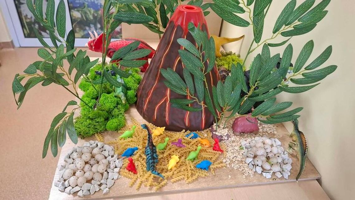 DZIEŃ DINOZAURA W "JEŻYKACH" DZIEŃ DINOZAURA W "JEŻYKACH"