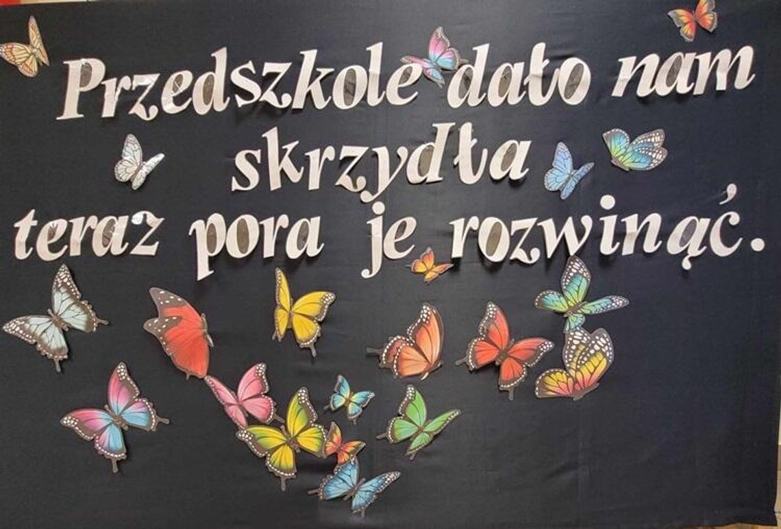 'DZIŚ ŻEGNAMY SWE PRZEDSZKOLE, BO CZAS MYŚLEĆ JUŻ O SZKOLE..." 'DZIŚ ŻEGNAMY SWE PRZEDSZKOLE, BO CZAS MYŚLEĆ JUŻ O SZKOLE..."