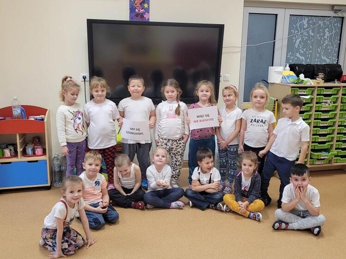 KAMPANIA "BIAŁA WSTĄŻKA" KAMPANIA "BIAŁA WSTĄŻKA"
