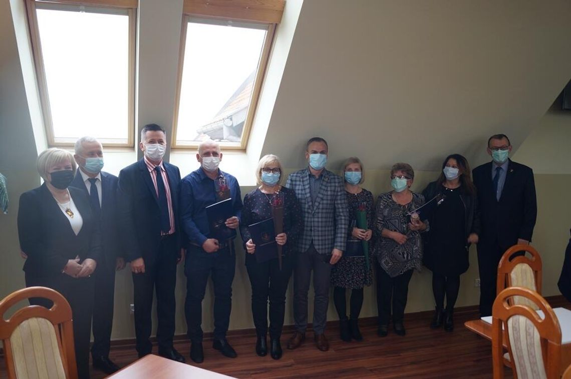 Karszewo i Nowe Monasterzysko wyróżnione w konkursie „Wieś z inicjatywą” w 2021 r.  Karszewo i Nowe Monasterzysko wyróżnione w konkursie „Wieś z inicjatywą” w 2021 r.