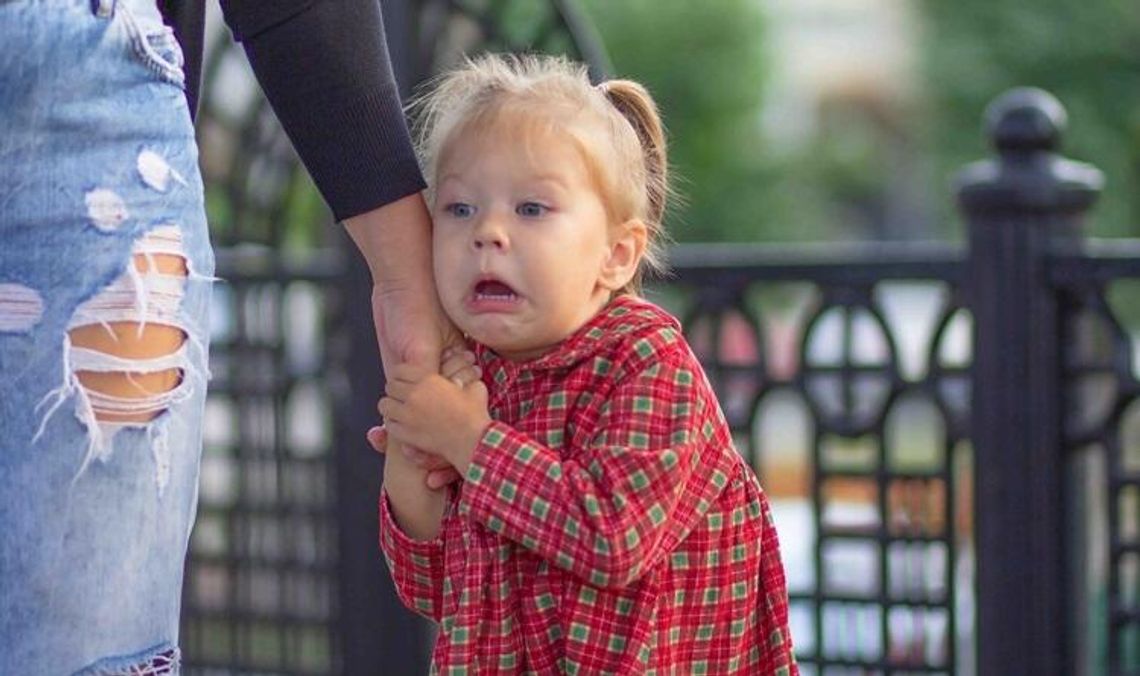 LĘK SEPARACYJNY U DZIECI LĘK SEPARACYJNY U DZIECI