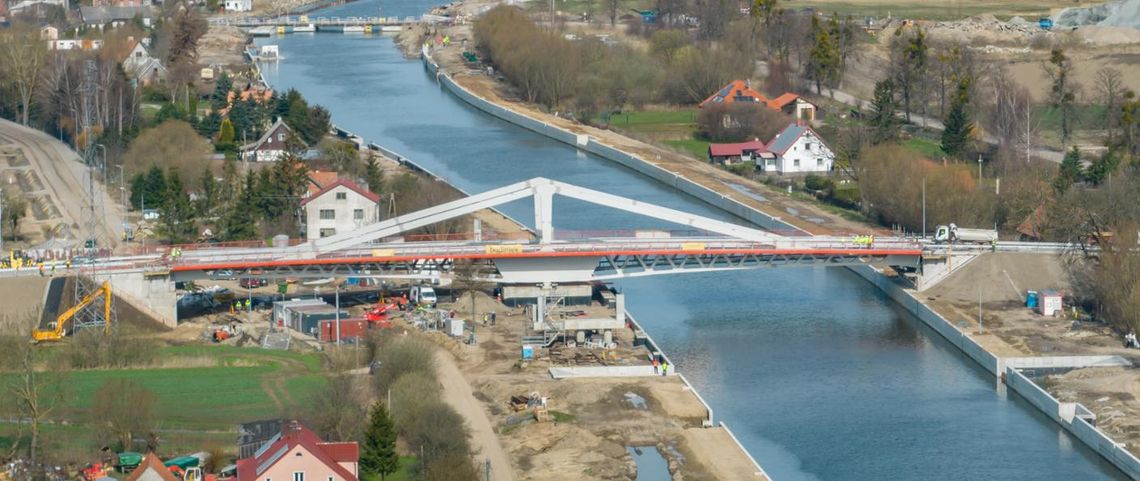 Nowe godziny otwarcia mostu w Nowakowie. Nowe godziny otwarcia mostu w Nowakowie.