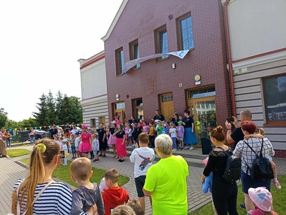 PIKNIK RODZINNY PIKNIK RODZINNY