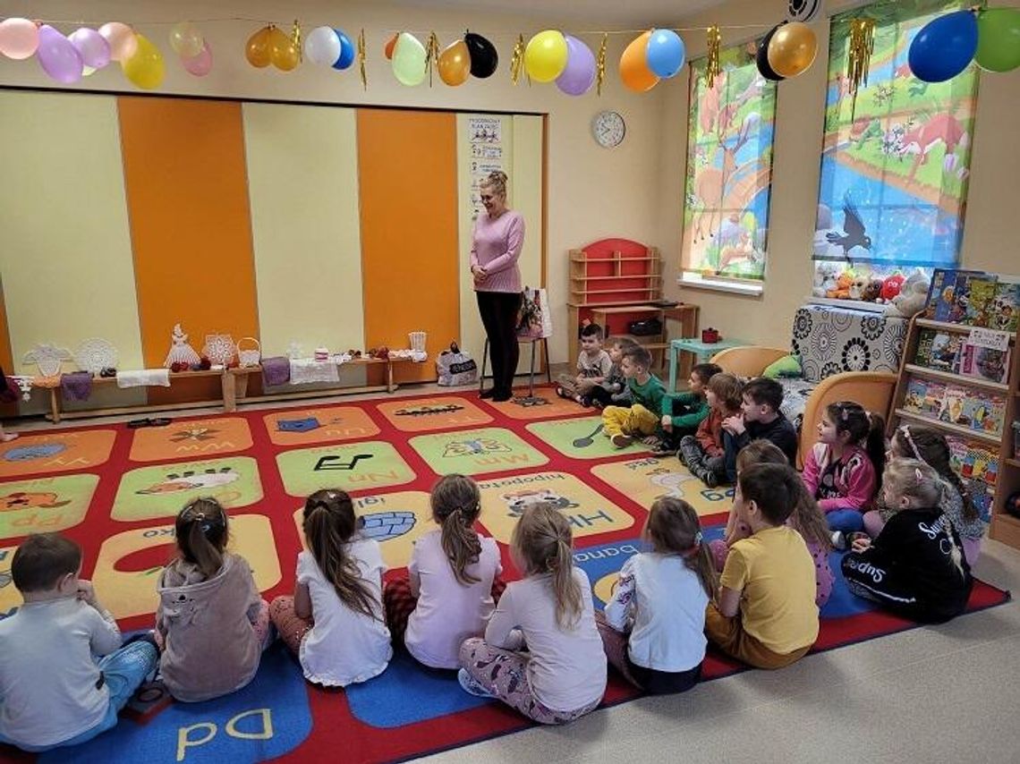 ROBÓTKI RĘCZNE ROBÓTKI RĘCZNE