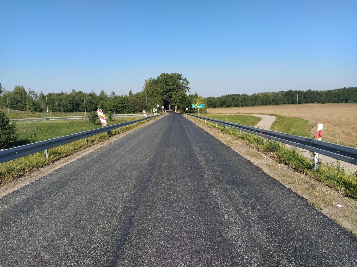 Wykonano nakładkę od zjazdu z węzła Błudowo w kierunku m. Włóczyska.