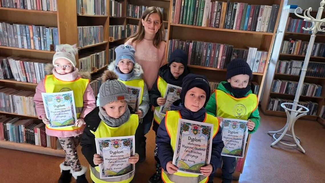 Z WIZYTĄ W BIBLIOTECE