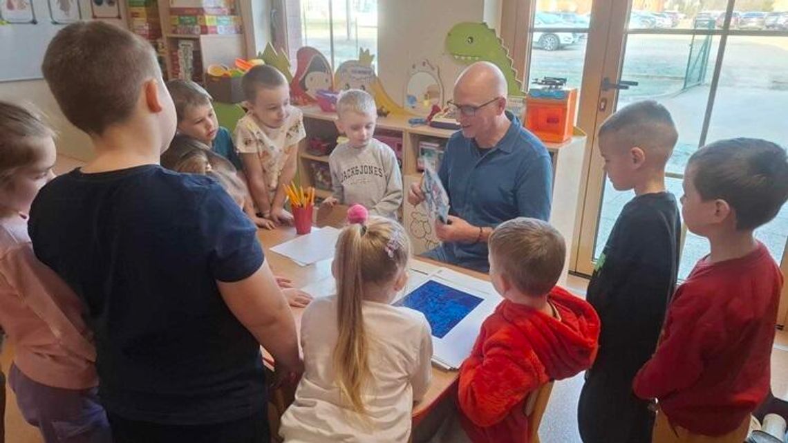 ZAJĘCIA PLASTYCZNE ZAJĘCIA PLASTYCZNE